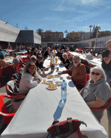 La comida reponiendo fuerzas